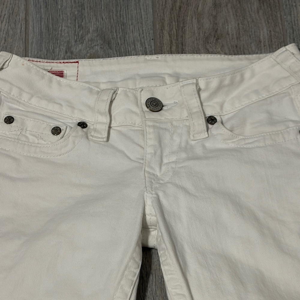 Women's True Religion White Low Rise Capri Jeans - 27